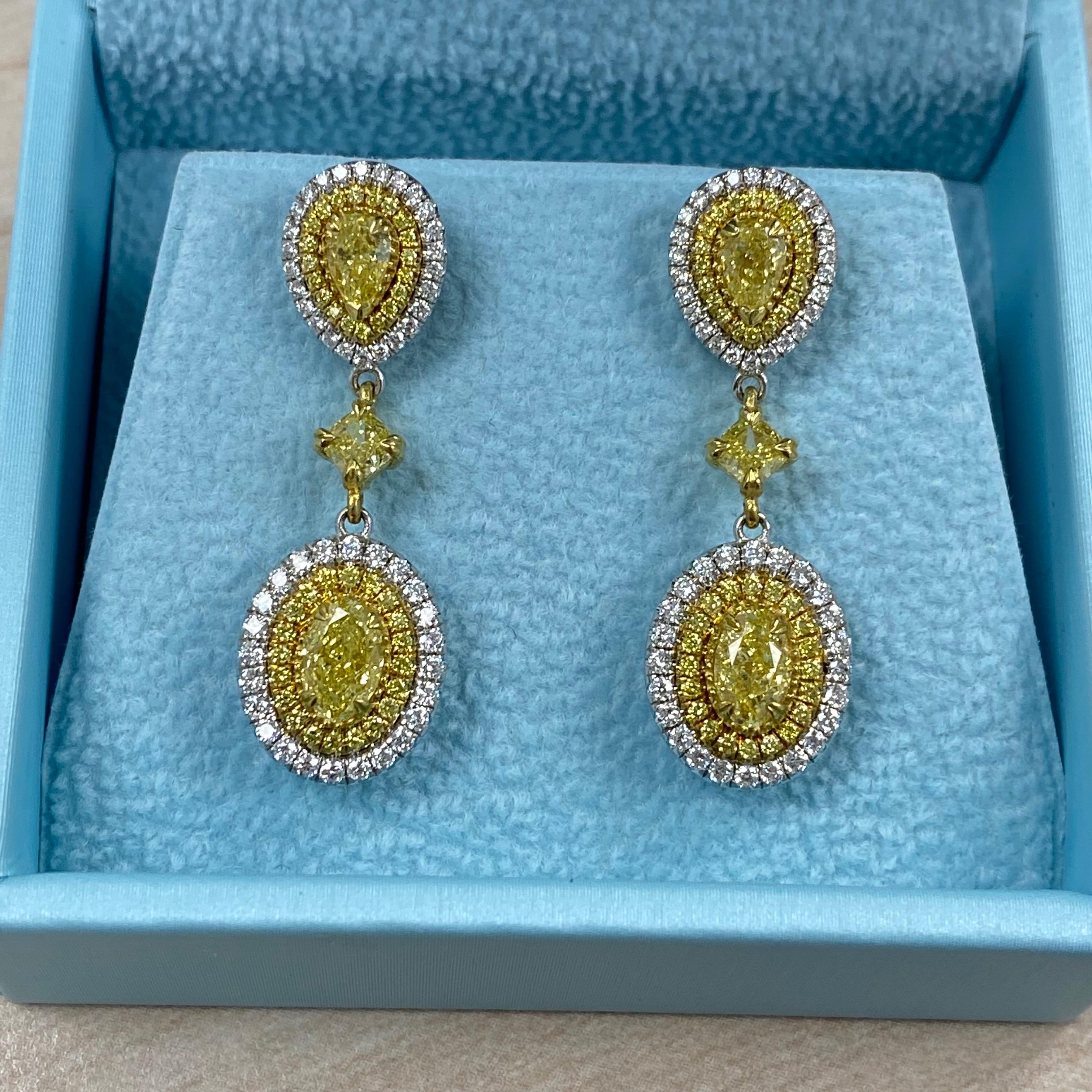 Pendientes colgantes de diamantes de 2,95 ct, corte ovalado amarillo fantasía natural, oro de dos tonos de 18k Art Decó en venta