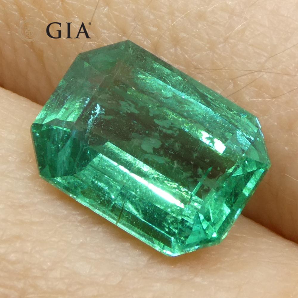 2.95ct Octagonal/Emerald Cut Green Emerald GIA Certified Zambia (F1) For Sale 9