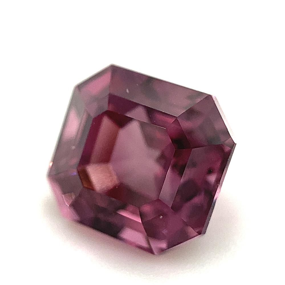 Spinelle octogonale/émeraude 2,95 carats, rose-violet, certifiée GIA, non chauffée en vente 8