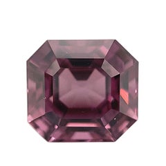 Spinelle octogonale/émeraude 2,95 carats, rose-violet, certifiée GIA, non chauffée