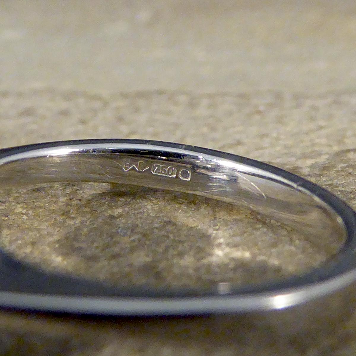 Modern 2.95 Carat Princess Cut Diamond Solitaire Engagement Ring in 18 Carat White Gold