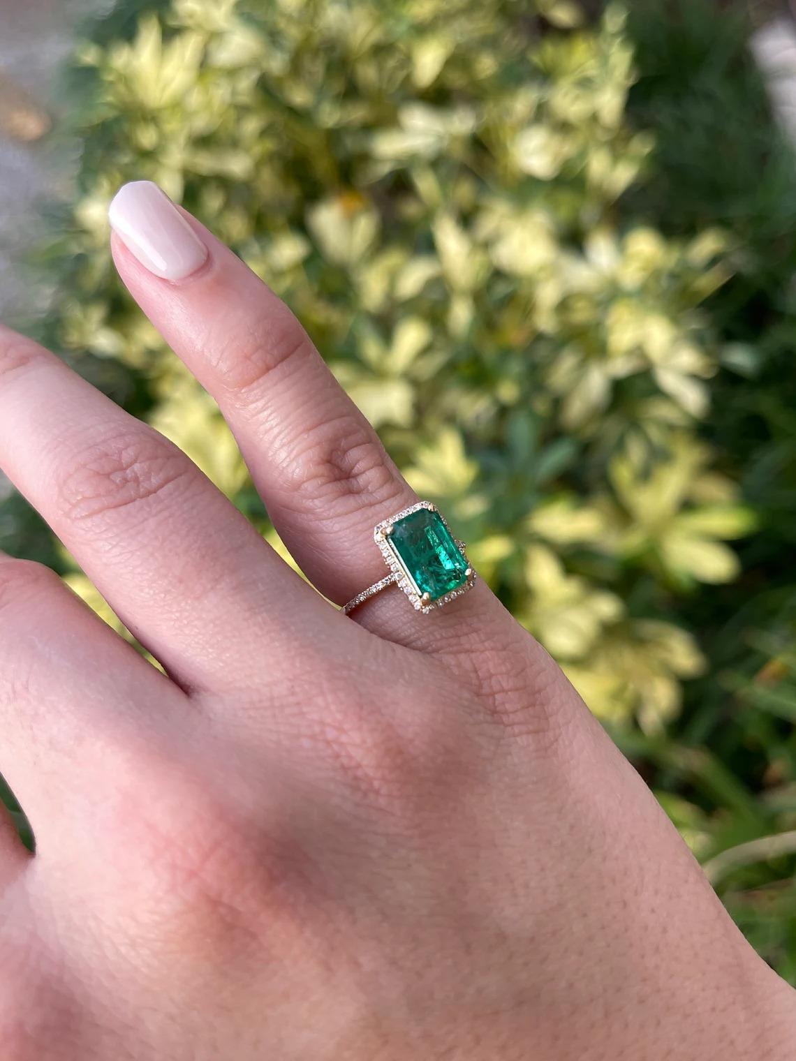 Women's 2.95tcw 18K Fine Quality Dark Emerald Cut & Diamond Halo Gold Engagement Ring For Sale