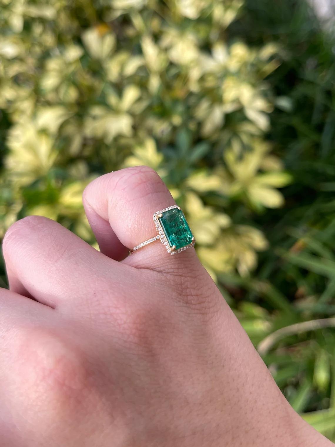 2.95tcw 18K Fine Quality Dark Emerald Cut & Diamond Halo Gold Engagement Ring For Sale 1