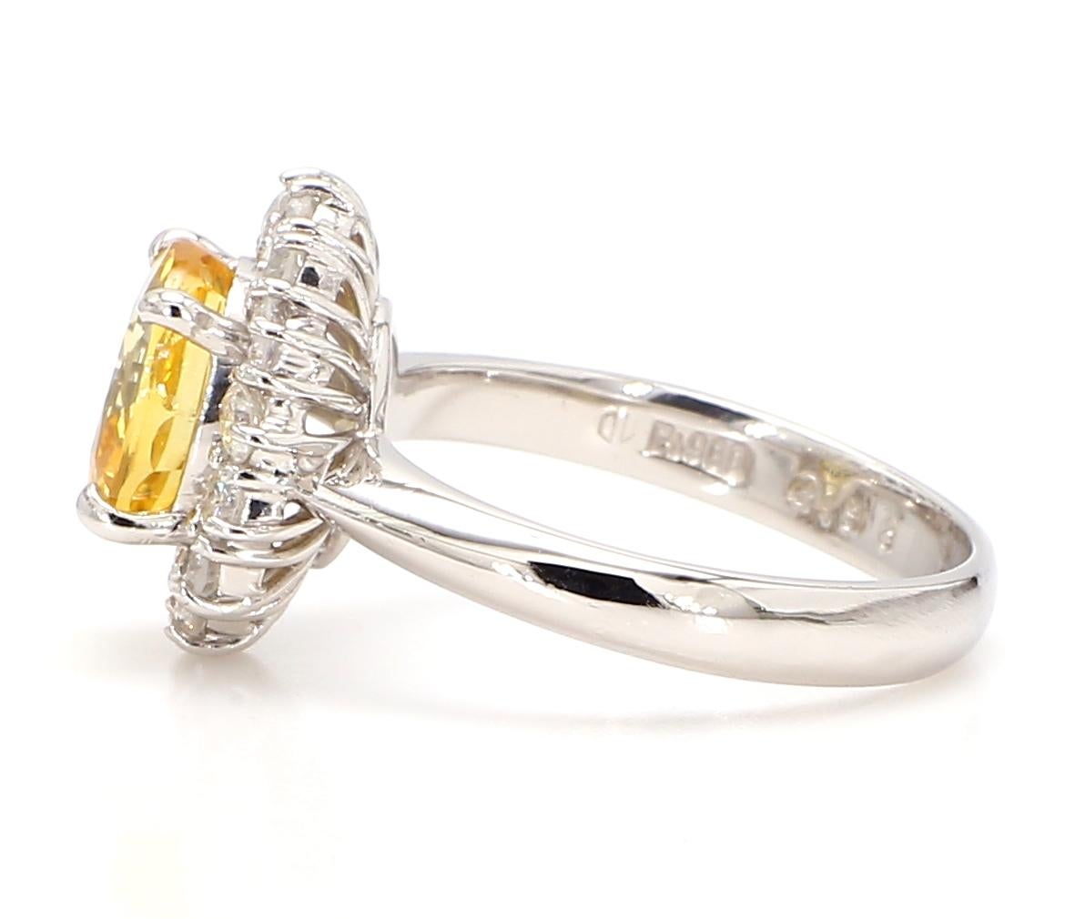 Round Cut 2.96 Carat Yellow Sapphire and Diamond 18K Gold Ring For Sale