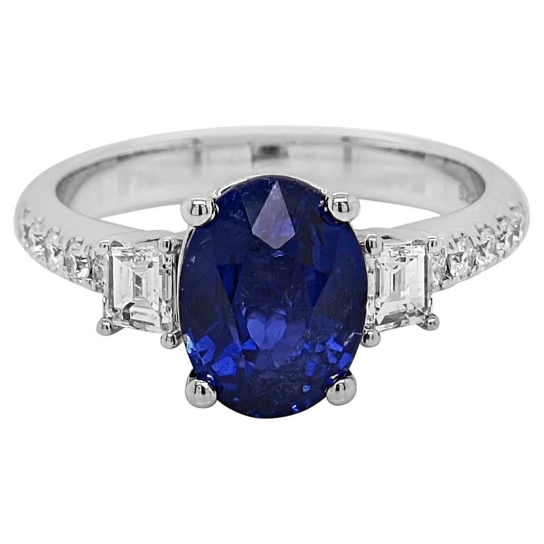 2.96 Carats Sapphire and Diamond White Gold Ring
