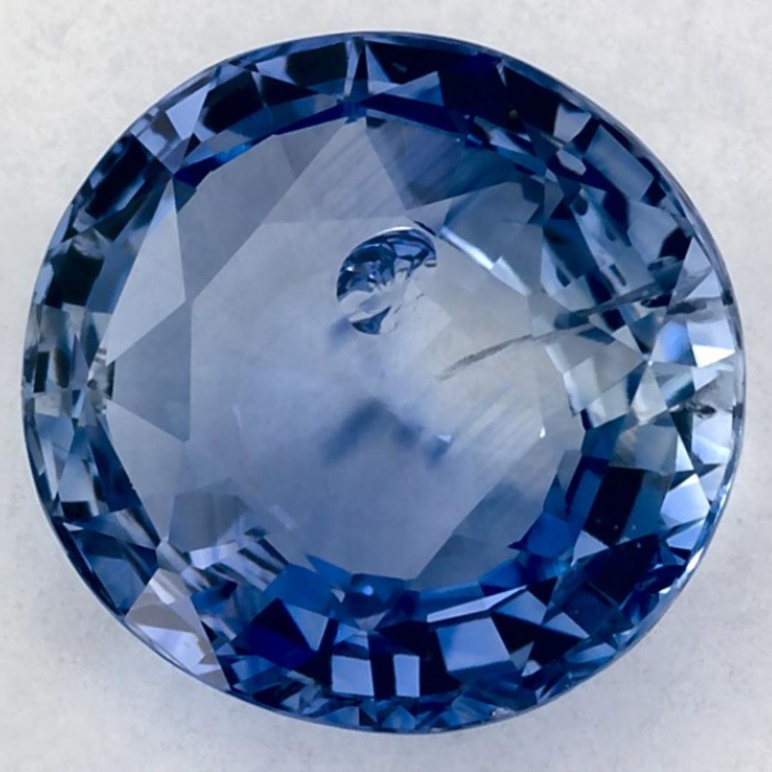 Una piedra de nacimiento de septiembre muy preciosa con un encantador color azul. Se cree que traen buena suerte y fortuna a la vida.

Explora la vibrante colección de esmeraldas, rubíes y zafiros de nuestra tienda, disponibles como gemas sueltas y