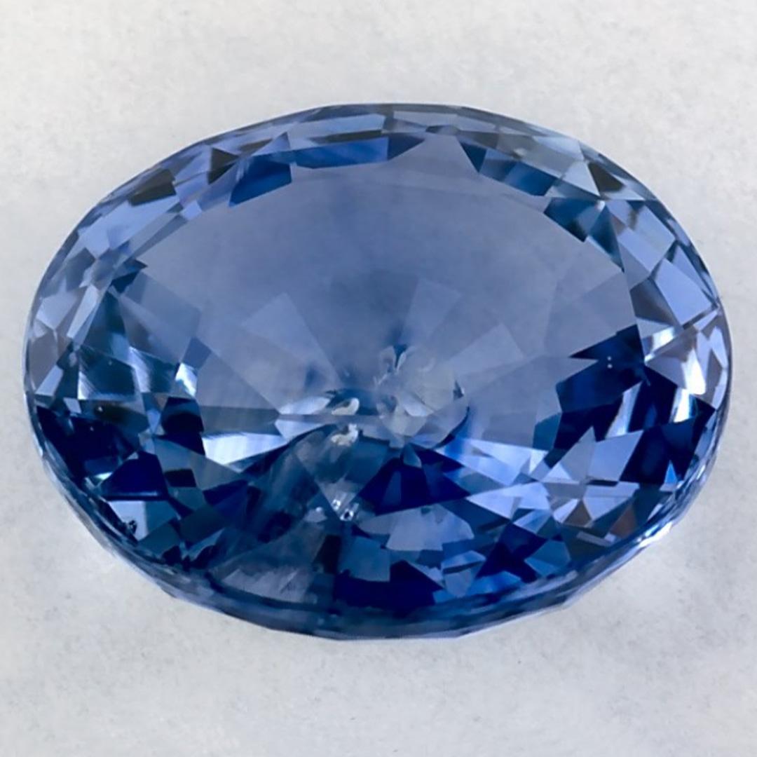 2.96 qt Zafiro Azul Oval Gema Suelta en Nuevo estado para la venta en Fort Lee, NJ