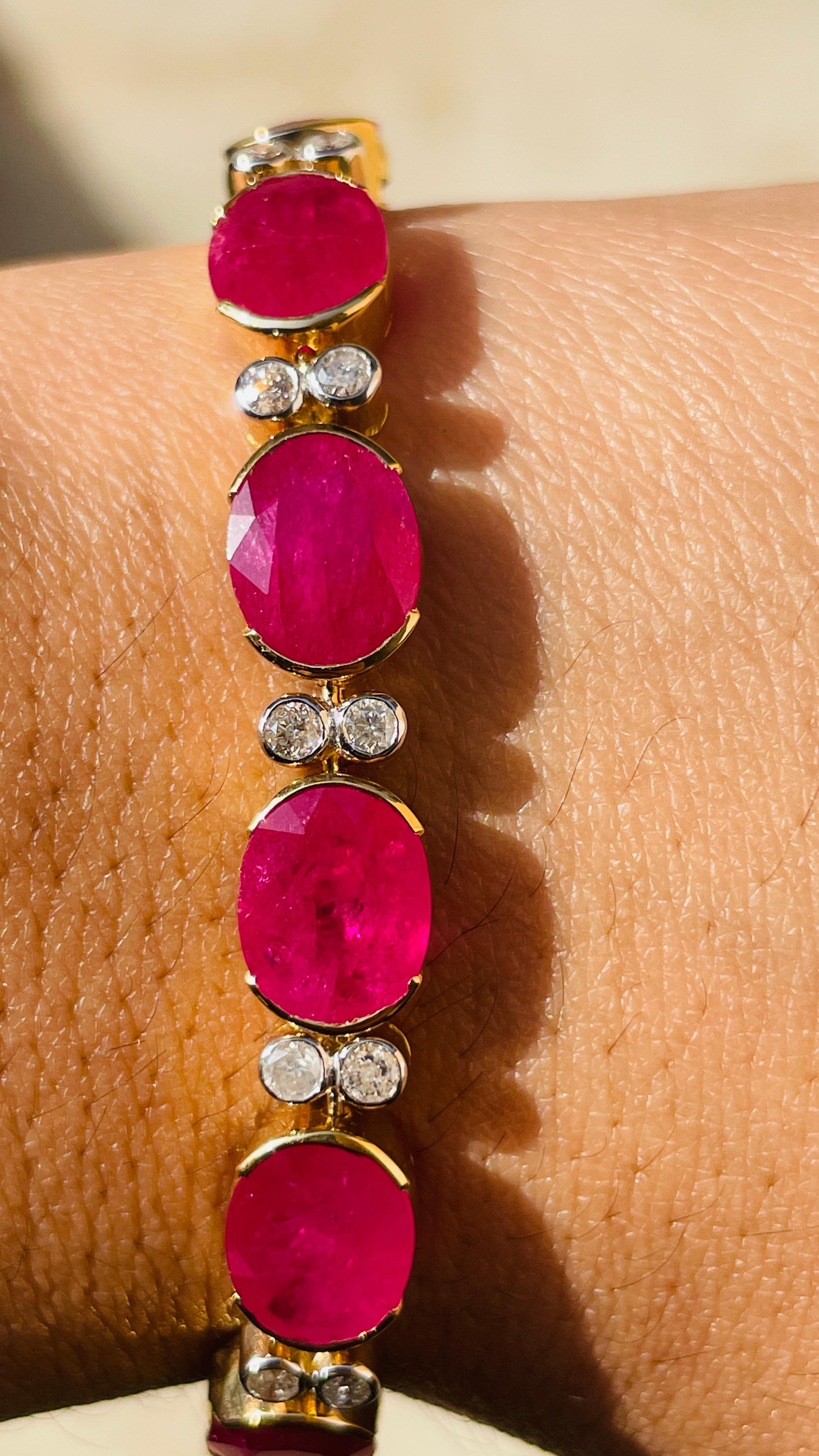 29.6 Cts Oval Cut Ruby and Diamond Bracelet in 18K Yellow Gold  For Sale 3