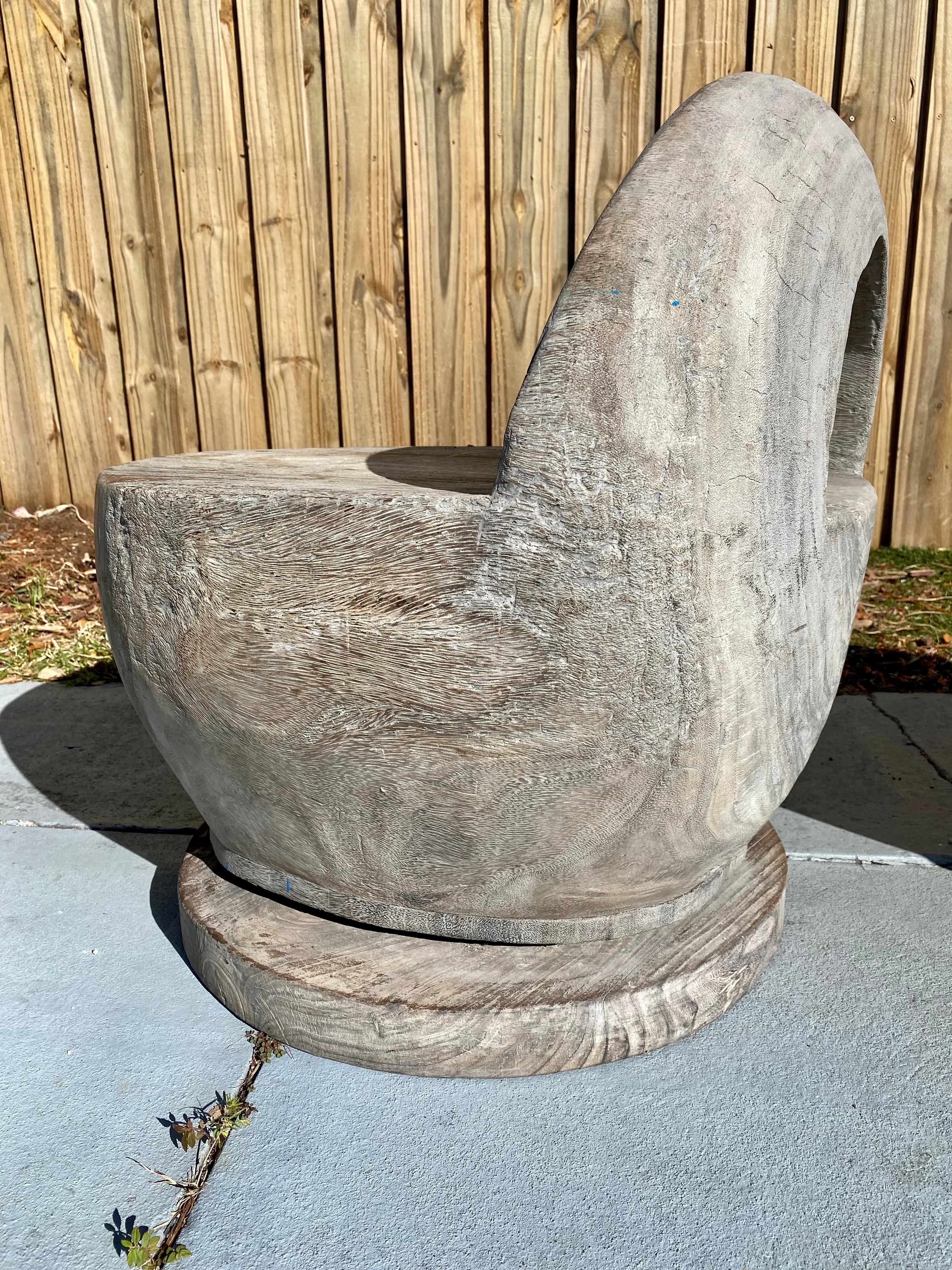 1950s Organic Wood Sculptural Cerused Oak Barrel Curved Swivel Chairs, Satz von 2 im Angebot 3