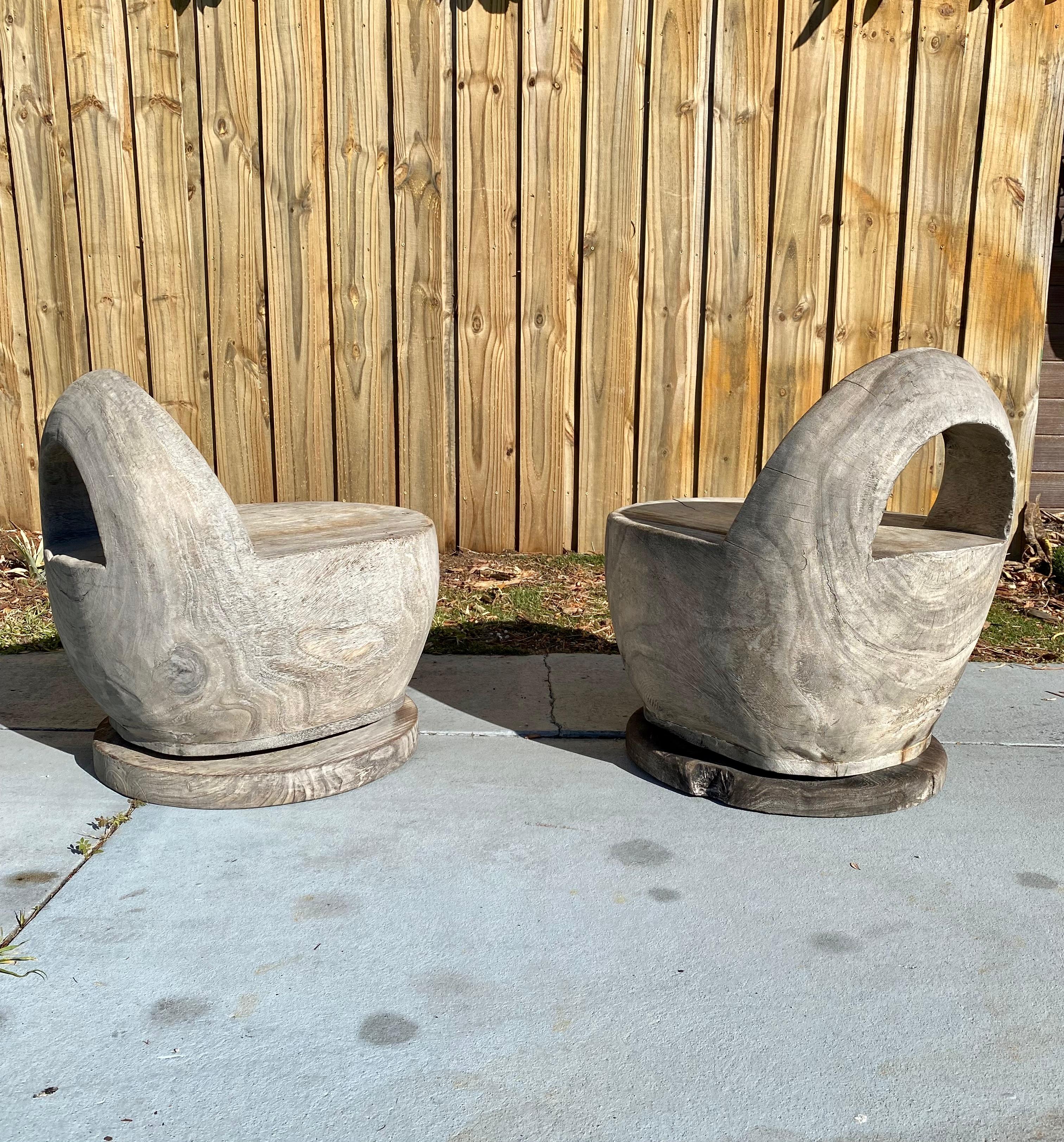 1950s Organic Wood Sculptural Cerused Oak Barrel Curved Swivel Chairs, Set of 2 In Good Condition For Sale In Fort Lauderdale, FL