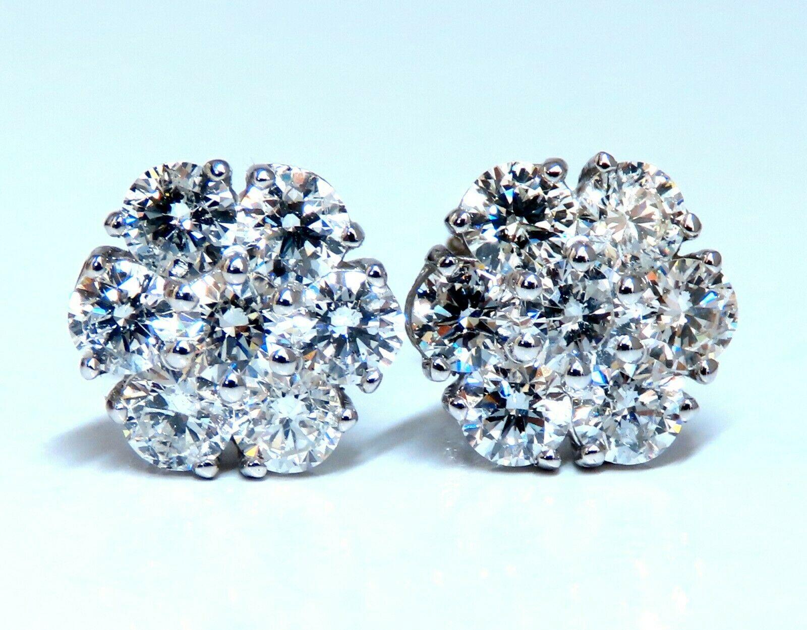2.96 Carat Natural Diamonds Cluster Earrings 14 Karat In New Condition For Sale In New York, NY