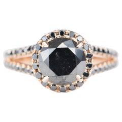 Verlobungsring aus 14K Gold mit 2,96 Karat rundem schwarzem Diamant-Halo und Pavé R6336