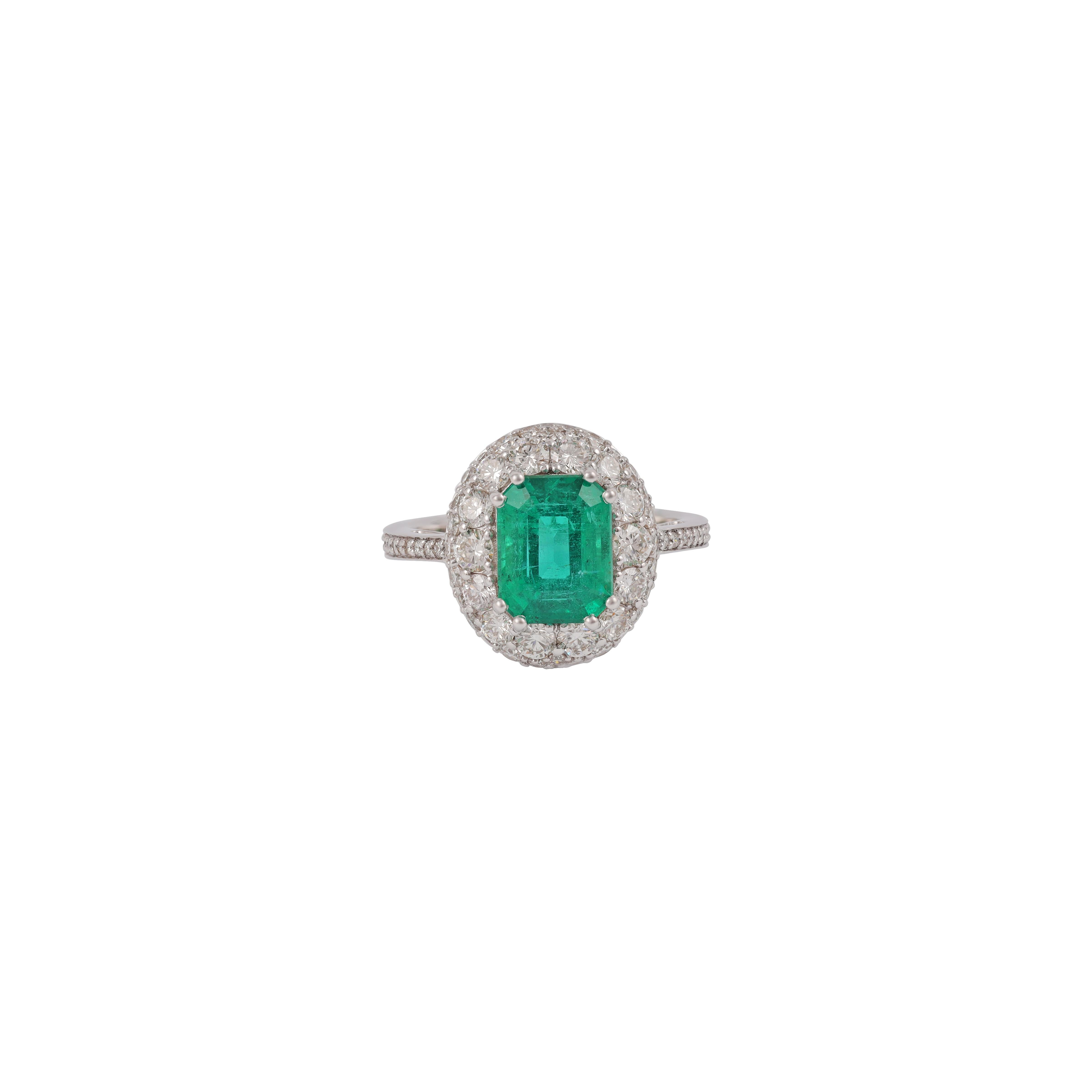 This is an elegant emerald & diamond ring studded in 18k white gold with 1 piece of Emerald Cut  shaped Zambian emerald weight 2.97 carat which is surrounded by 62 pieces of round shaped diamonds weight 1.39 carat, this entire ring studded in 18k