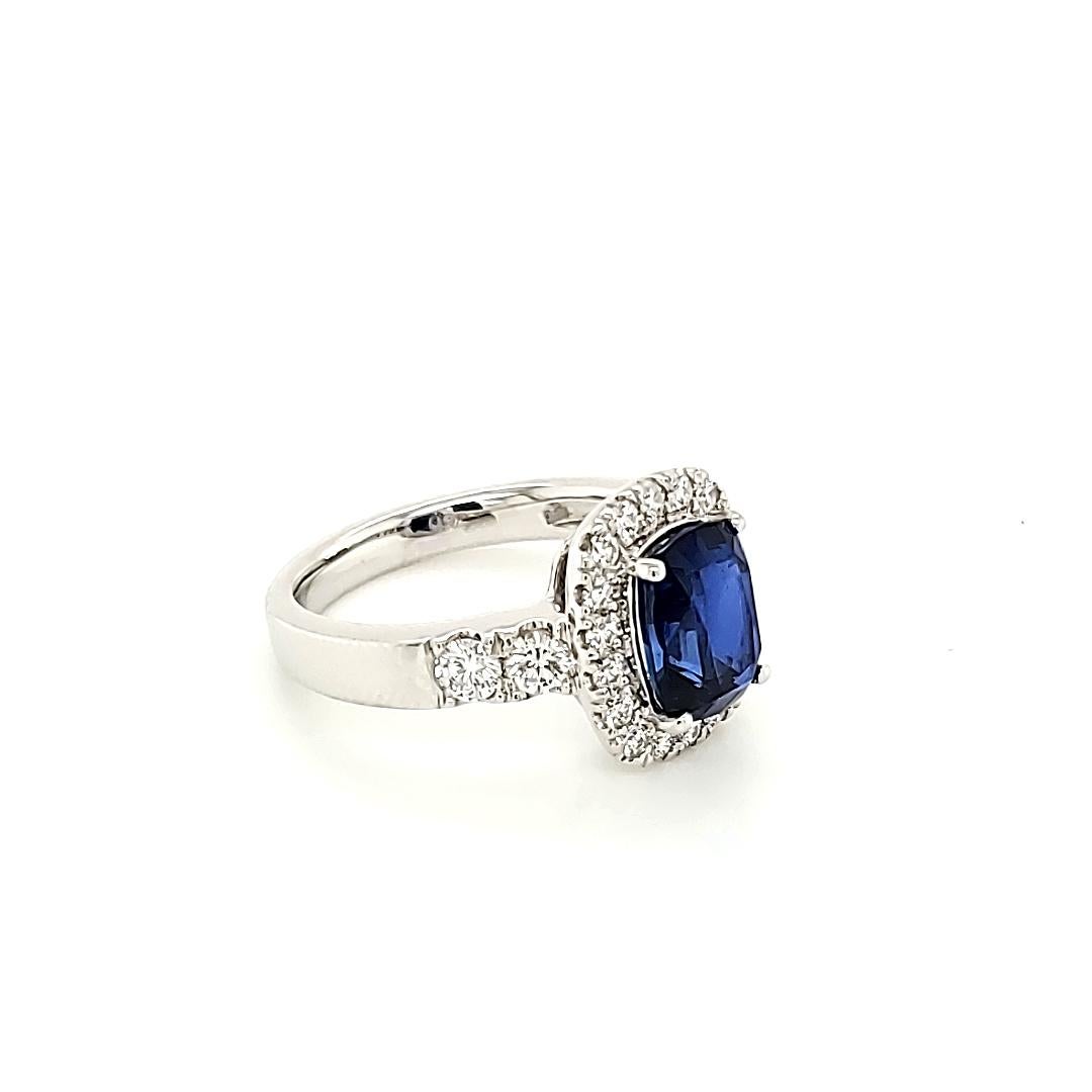 royal blue diamond ring
