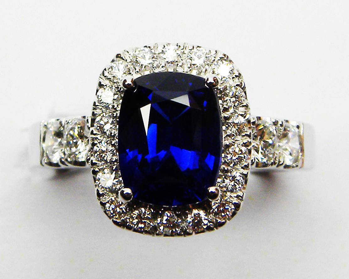 Cushion Cut 2.97 Carat GRS Certified Royal Blue Sapphire and Diamond Engagement Ring For Sale