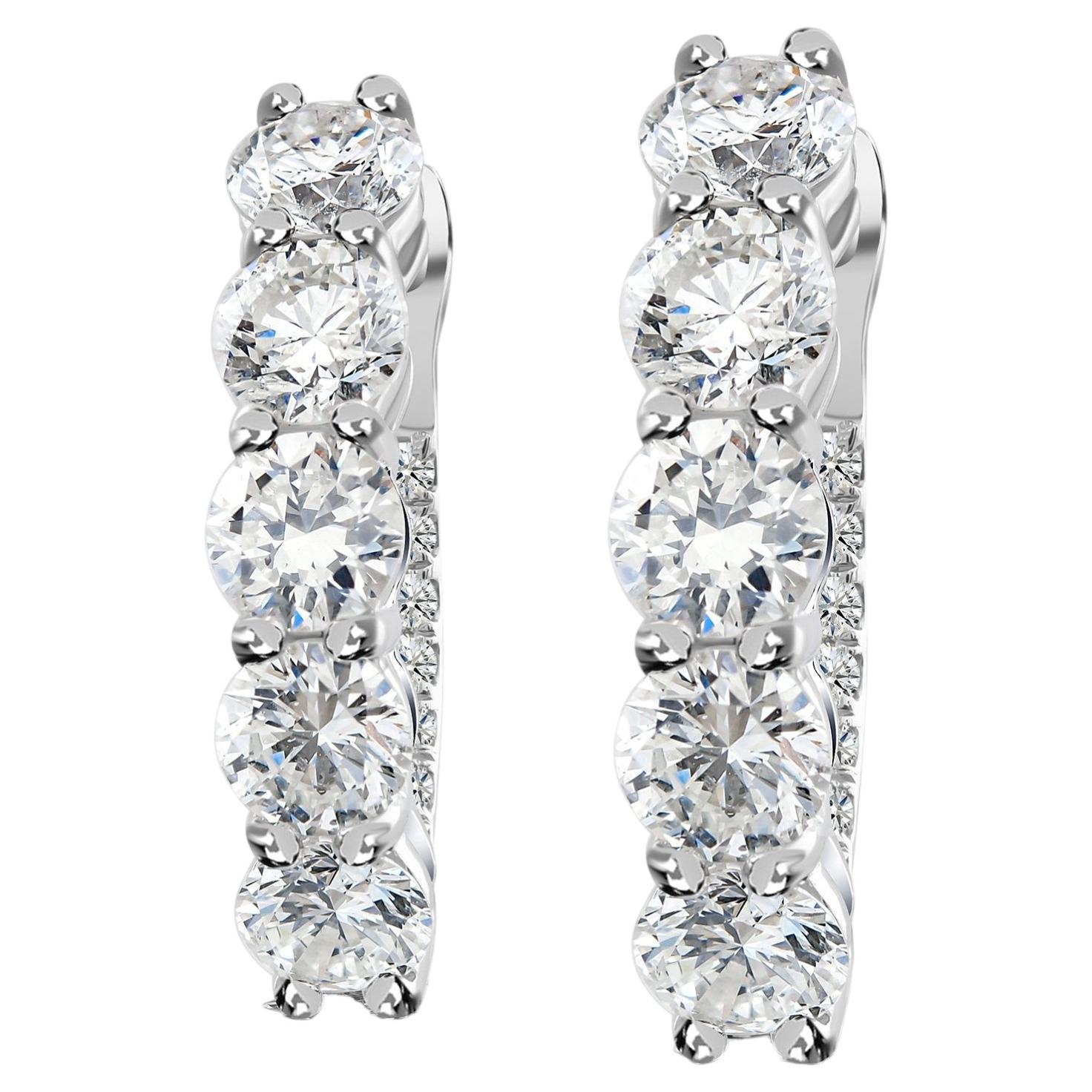Boucles d'oreilles créoles à diamants ronds naturels de 2,97 carats, de tailles variées, en or blanc 18 carats
