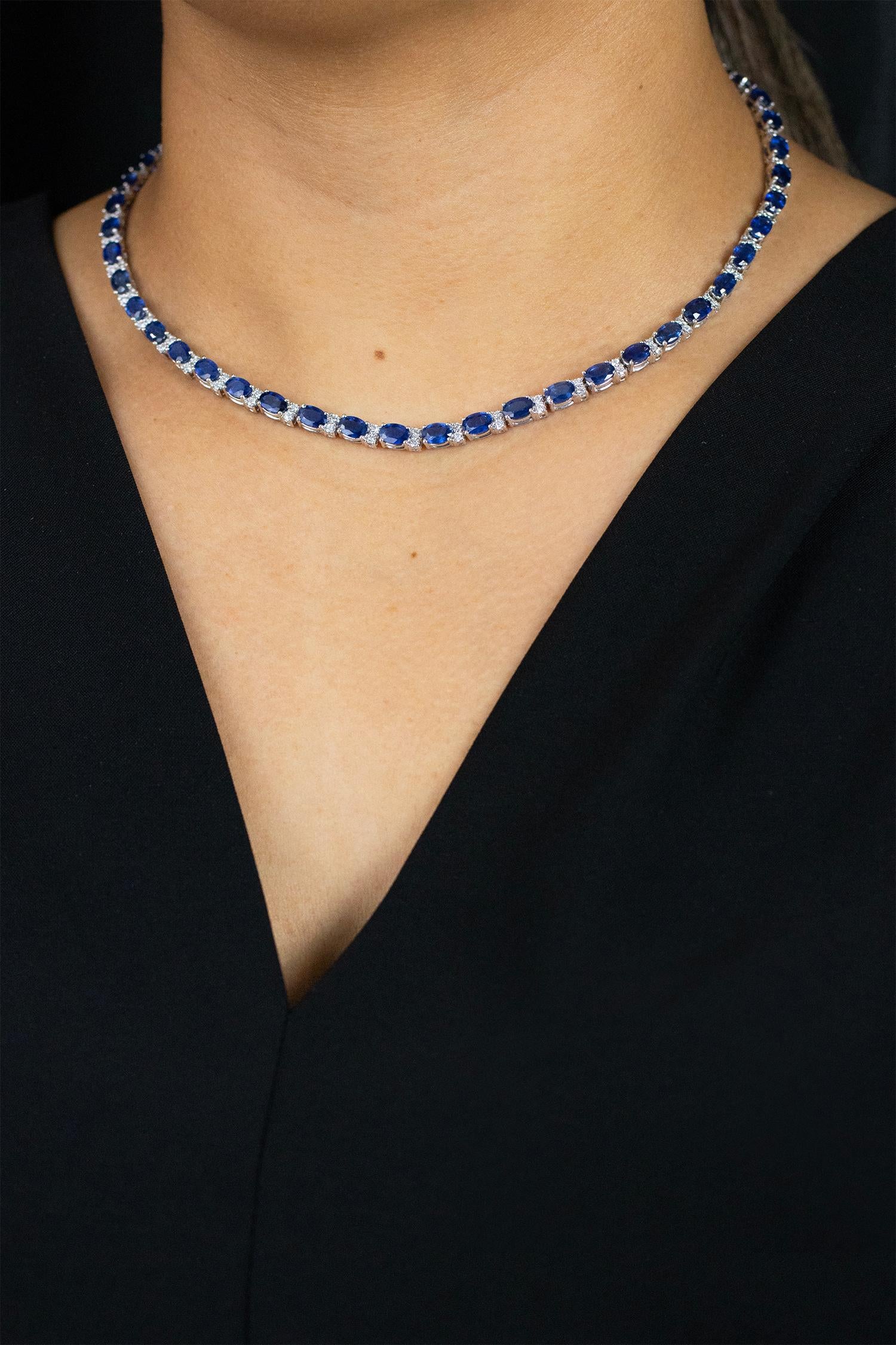 Roman Malakov, collier tennis avec saphirs et diamants de taille ovale de 29.70 carats au total Neuf - En vente à New York, NY