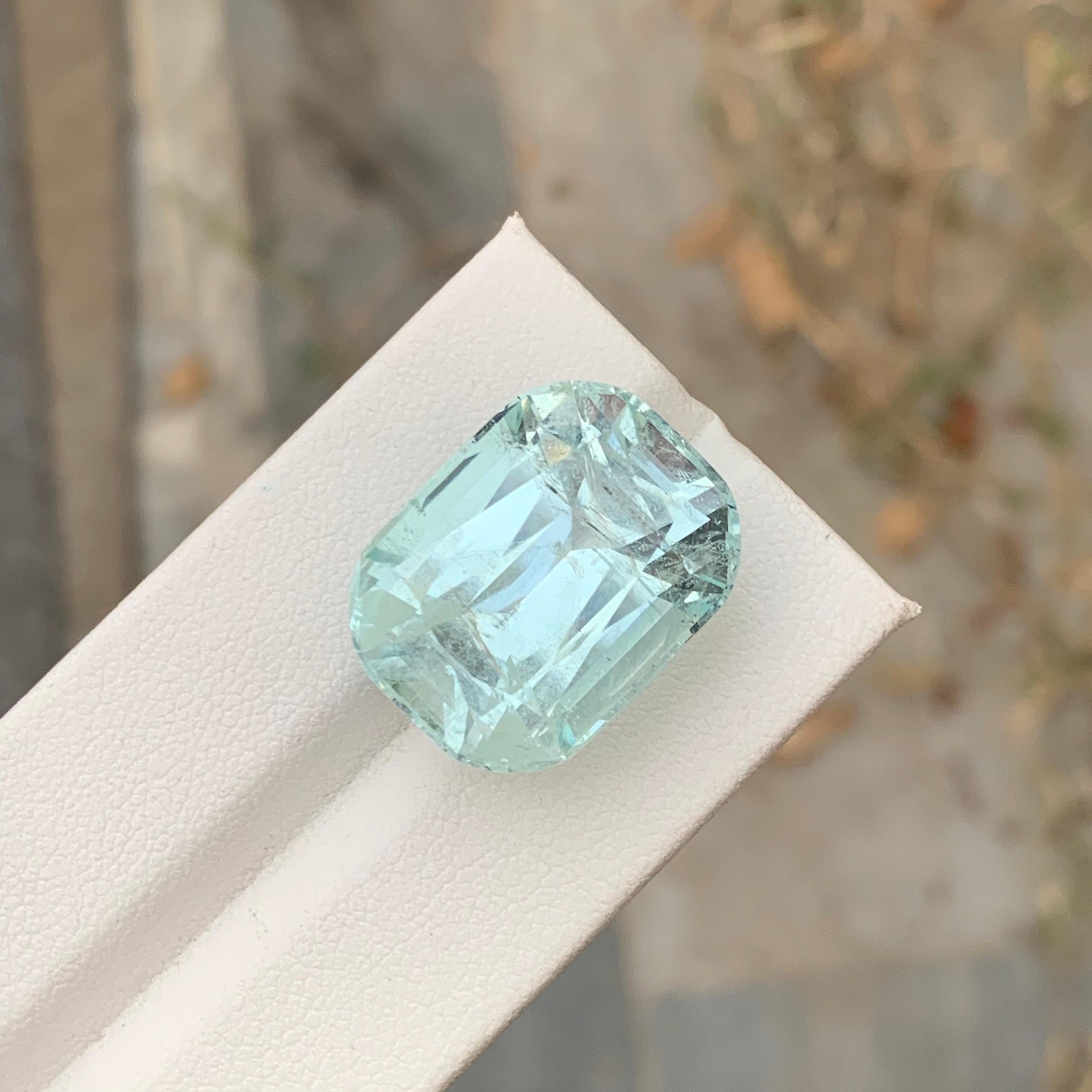 Arts and Crafts 29.75 Carats Gigantic Natural Loose Aquamarine Included Gem For Necklace Jewelry For Sale