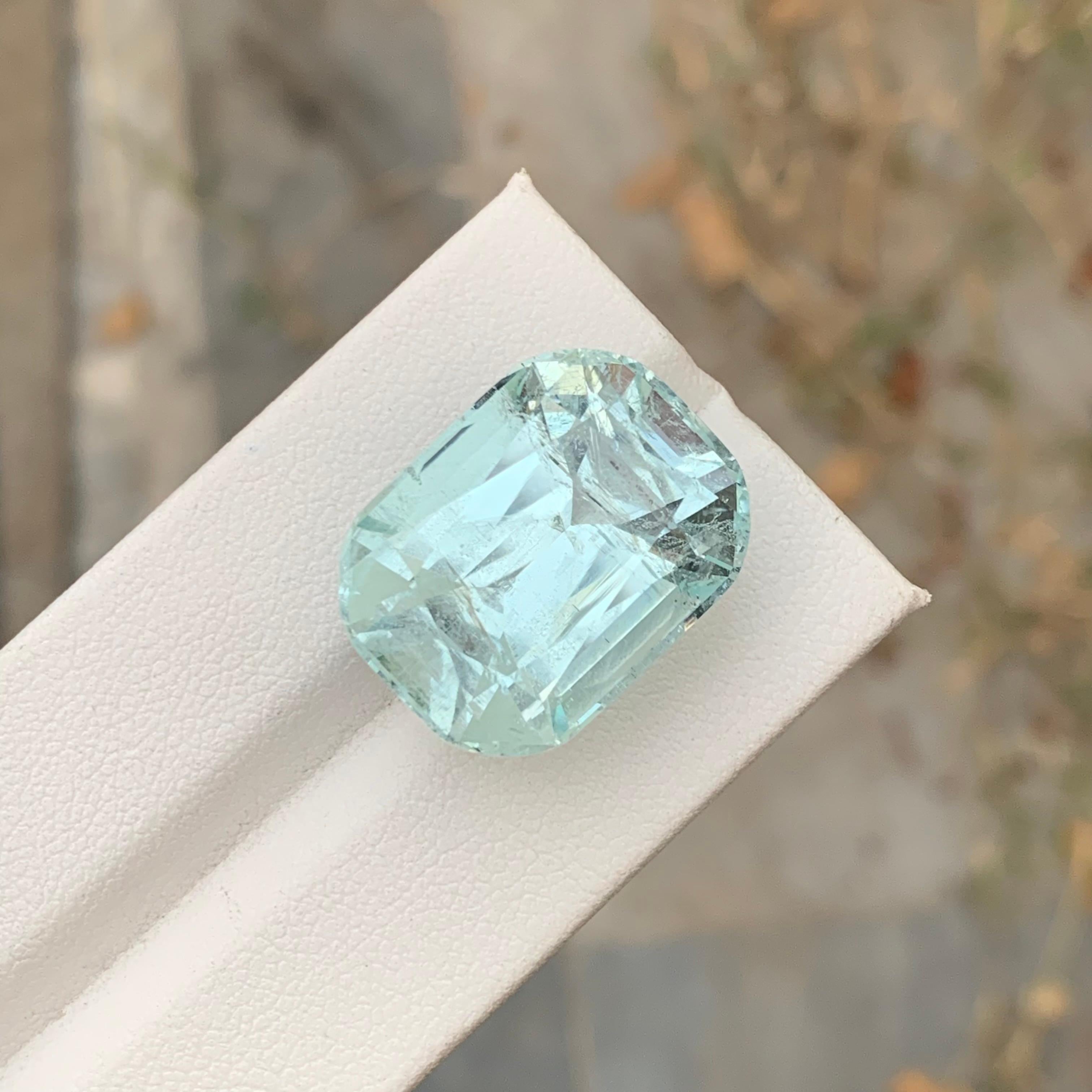 Women's or Men's 29.75 Carats Gigantic Natural Loose Aquamarine Included Gem For Necklace Jewelry For Sale
