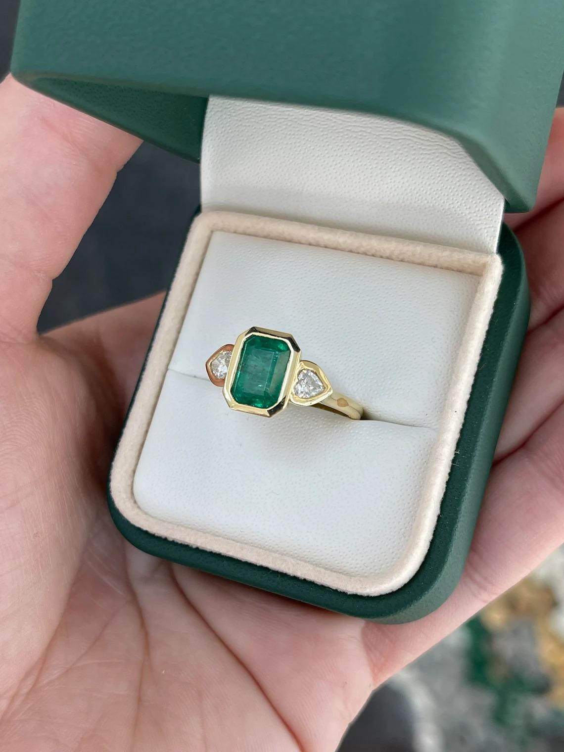 2.97tcw 18K Rich Alpine Green Emerald Cut Emerald & Heart Diamond Bezel 3 Stone For Sale 2