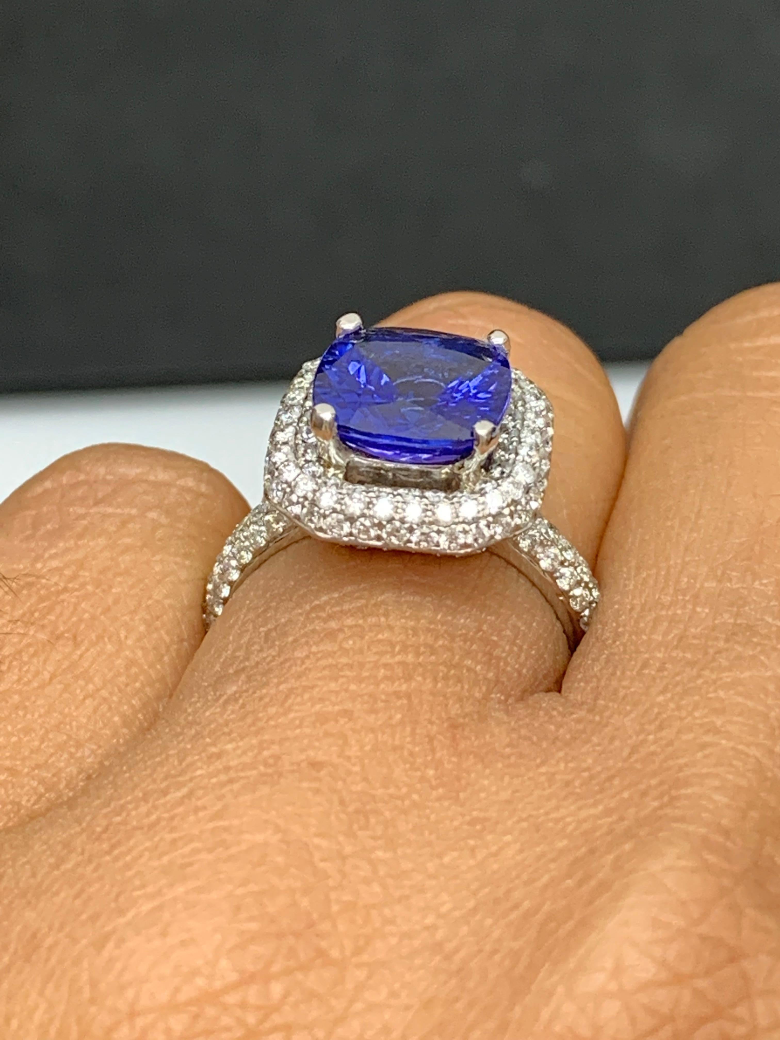 2.98 Carat Cushion Shape Tanzanite and Diamond 18K White Gold Cocktail Ring For Sale 7