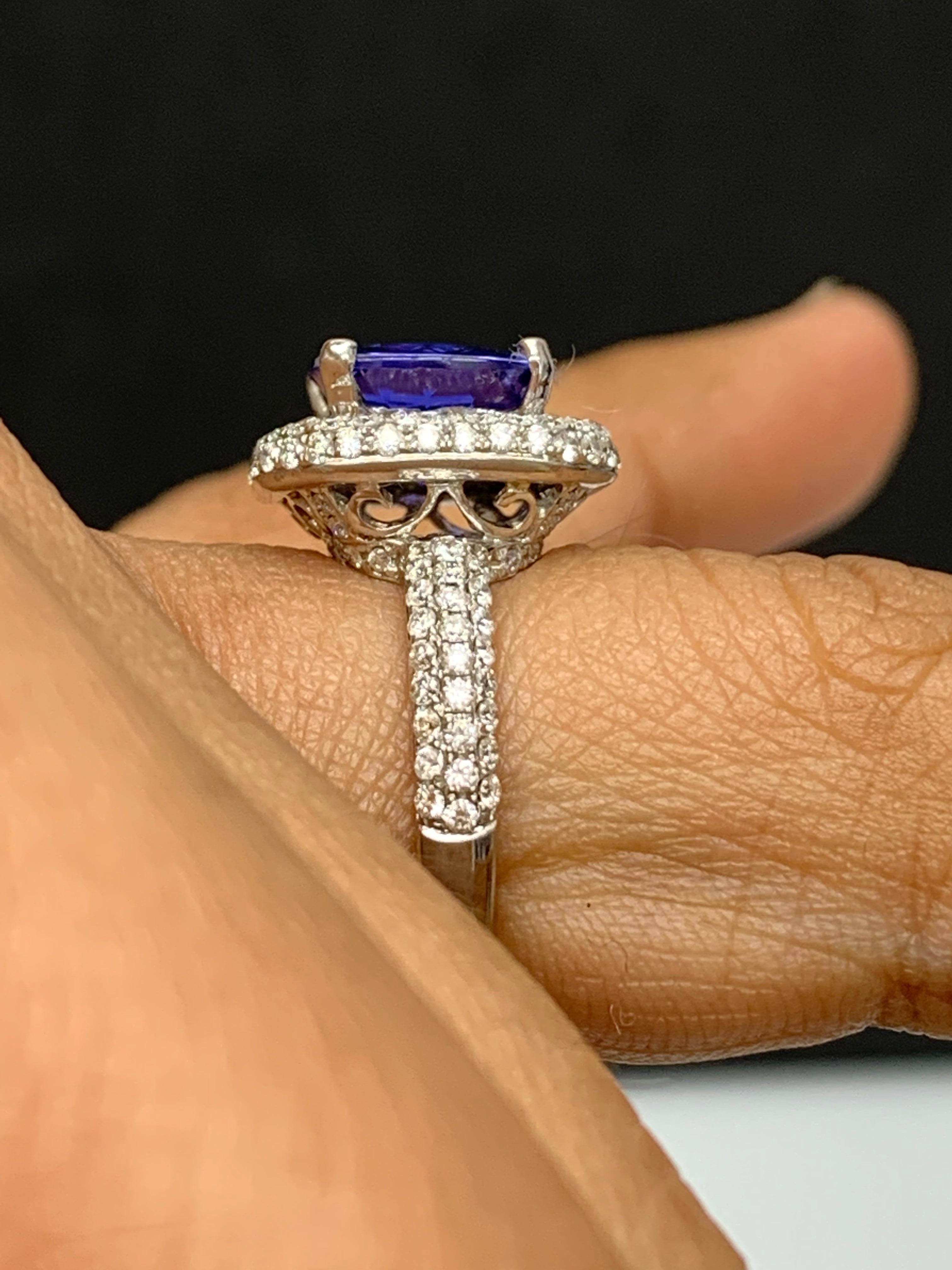 2.98 Carat Cushion Shape Tanzanite and Diamond 18K White Gold Cocktail Ring For Sale 10