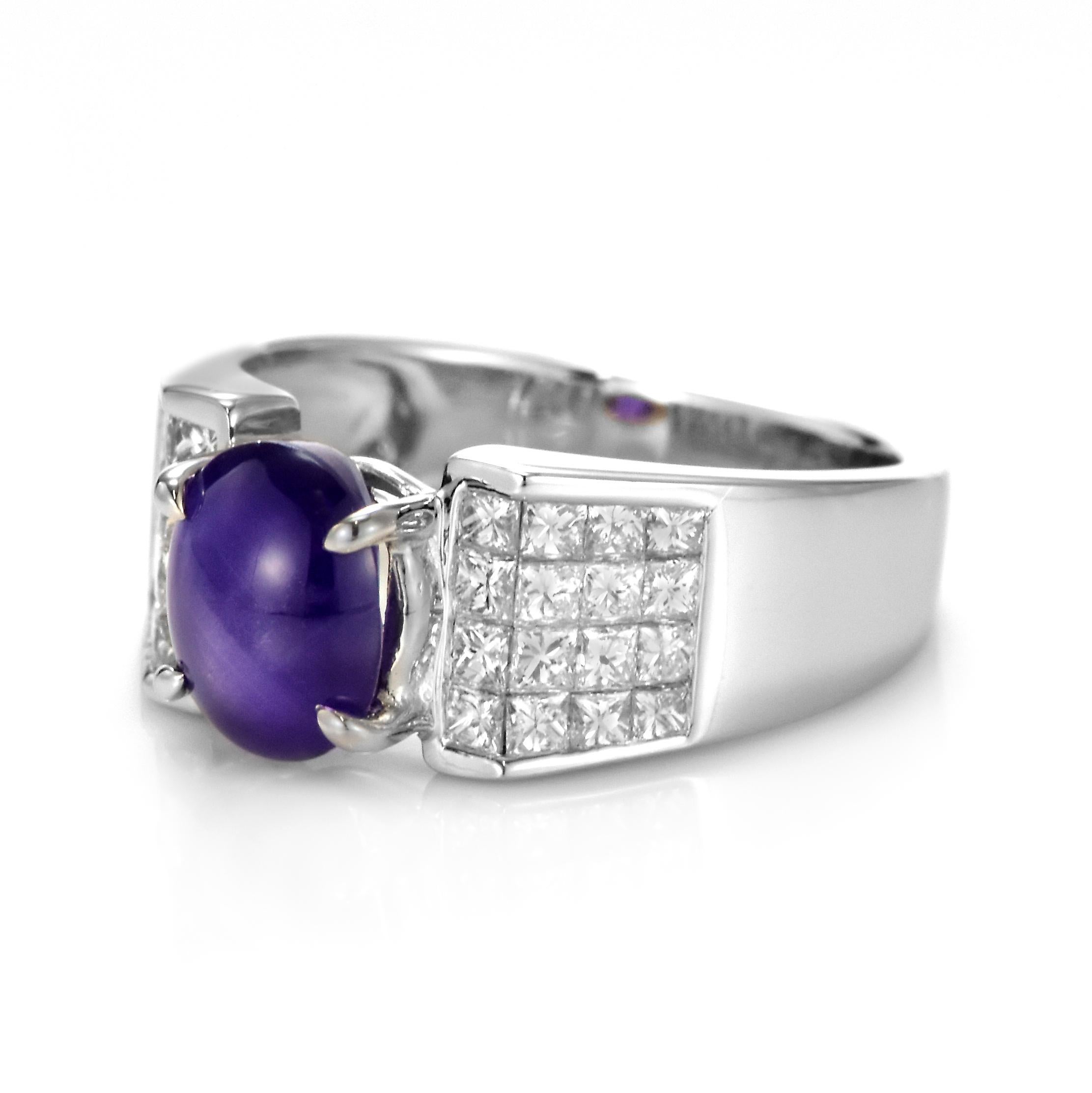 Cabochon 2.98 Carat Natural Purple Star Sapphire and Diamond Ring Made in Platinum For Sale