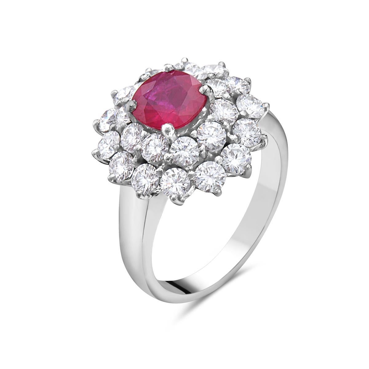 2.98 Carat Ruby and Diamond Cocktail Ring In New Condition For Sale In New York, NY