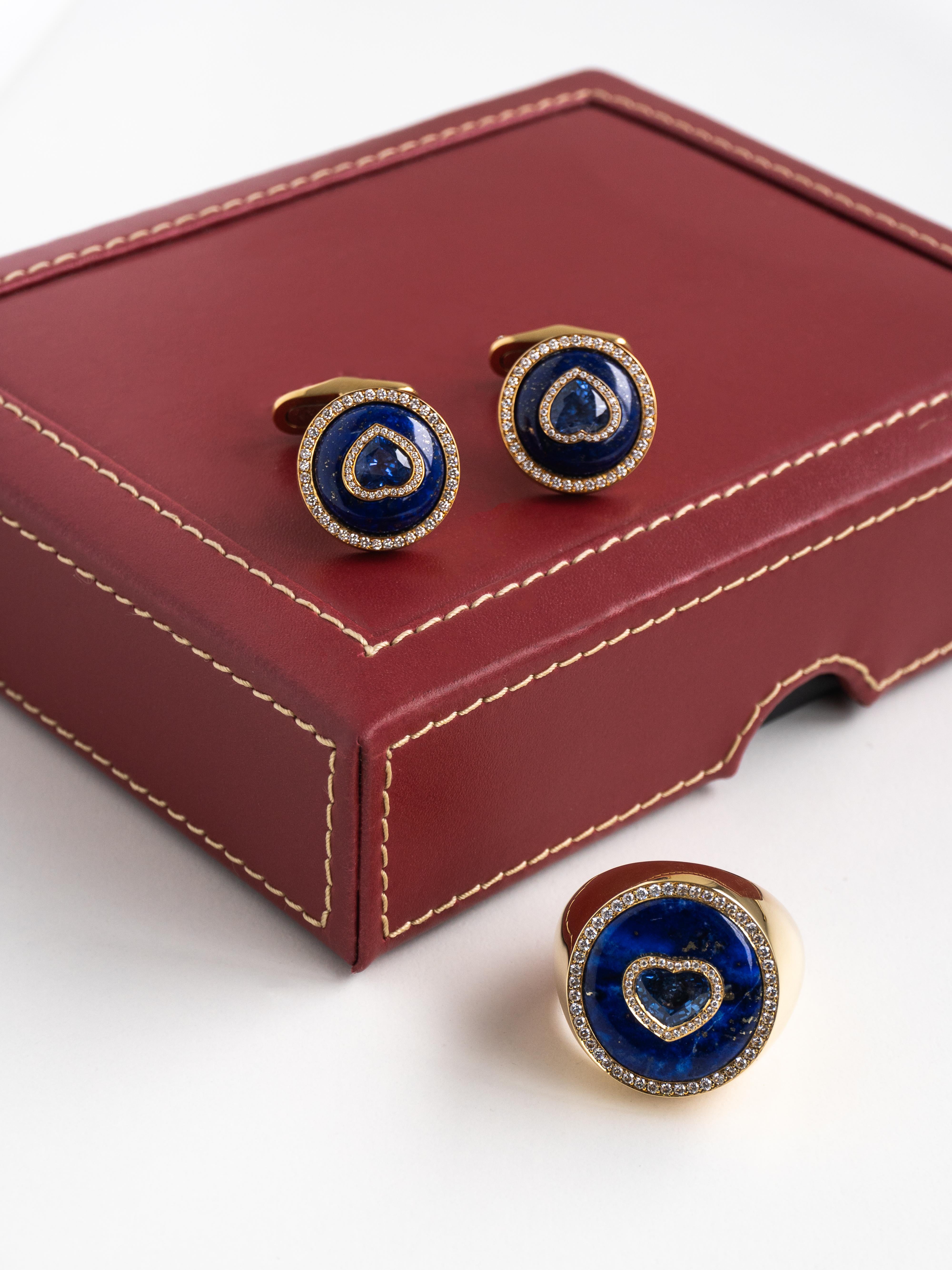 Men's 2.98 Carats Heart Shape Blue Sapphire, Lapis and Diamond Cufflinks in 18k Gold  For Sale