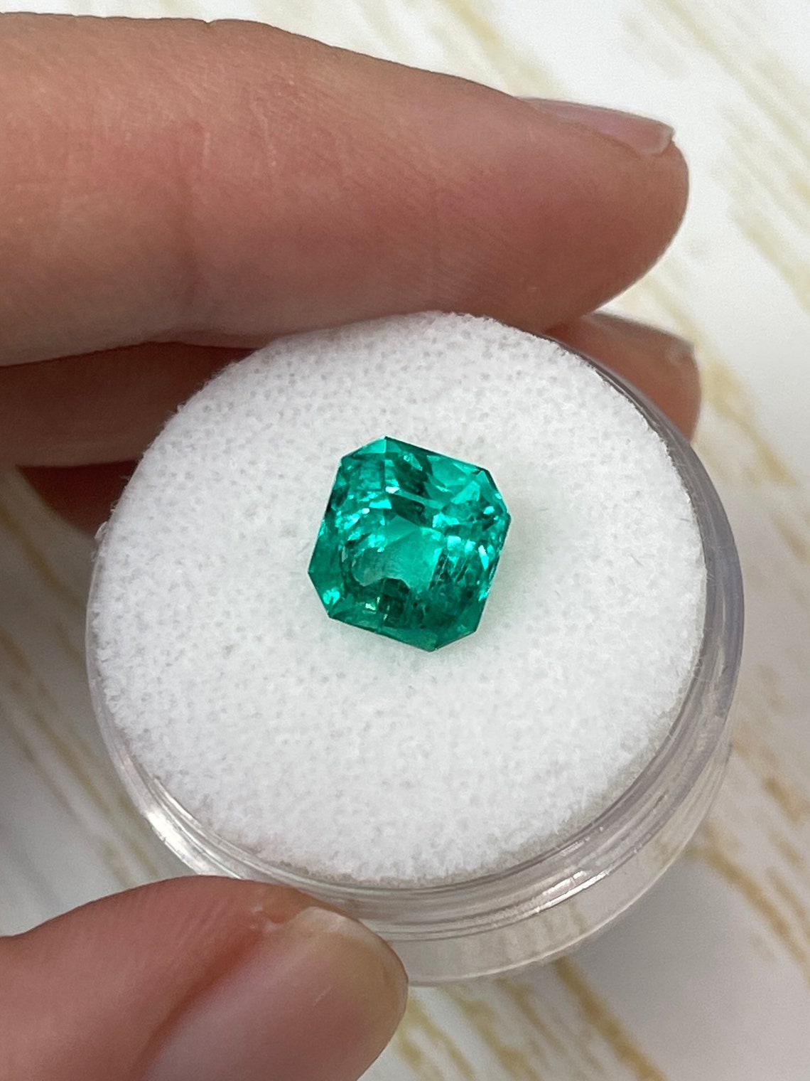 2.98ct Glowing Vivid Green Colombian Emerald Asscher Cut Genuine May Birthstone In New Condition For Sale In Jupiter, FL
