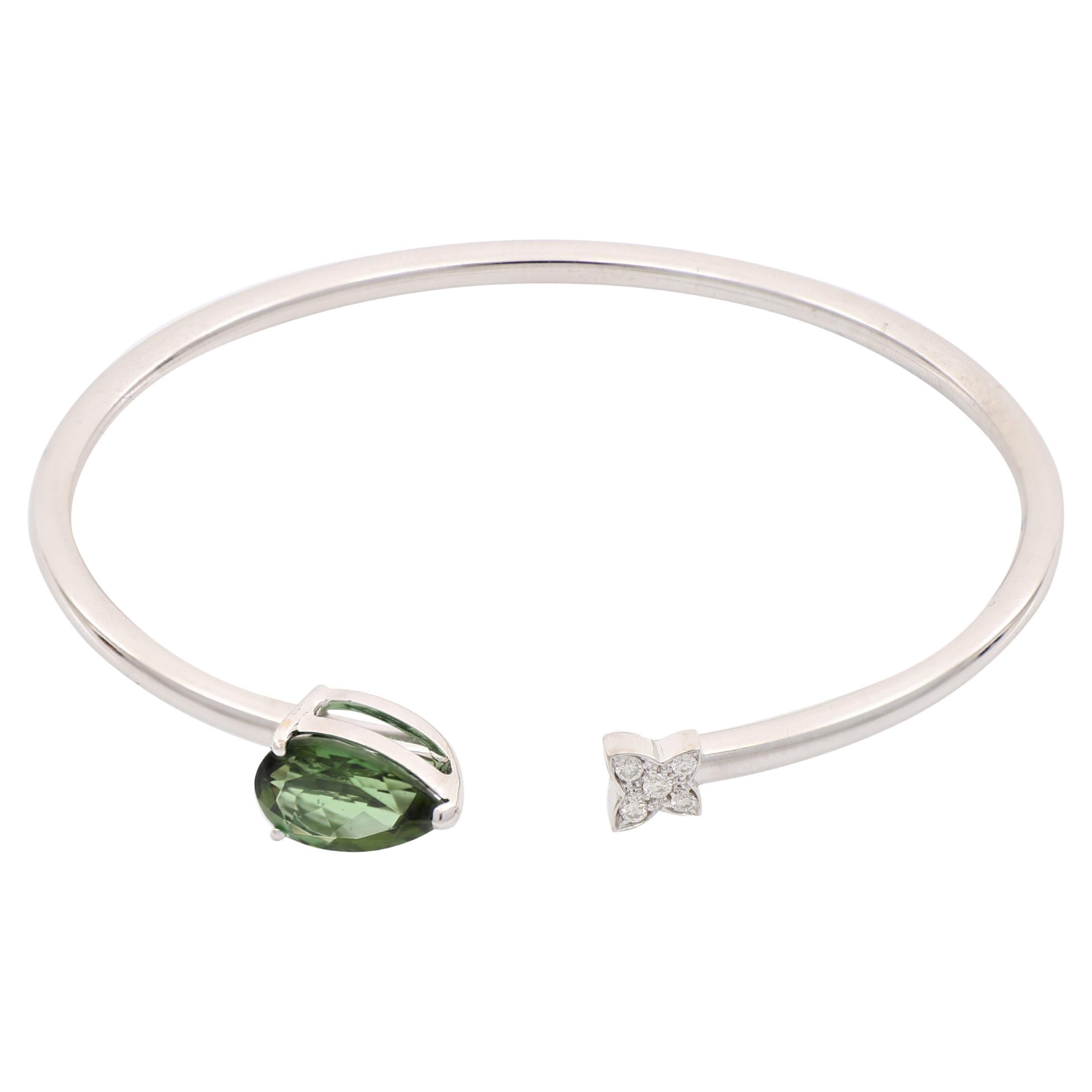 2.98ct Green Tourmaline Open-Cuff Bangle Modern Gold Bracelet with Diamonds For Sale