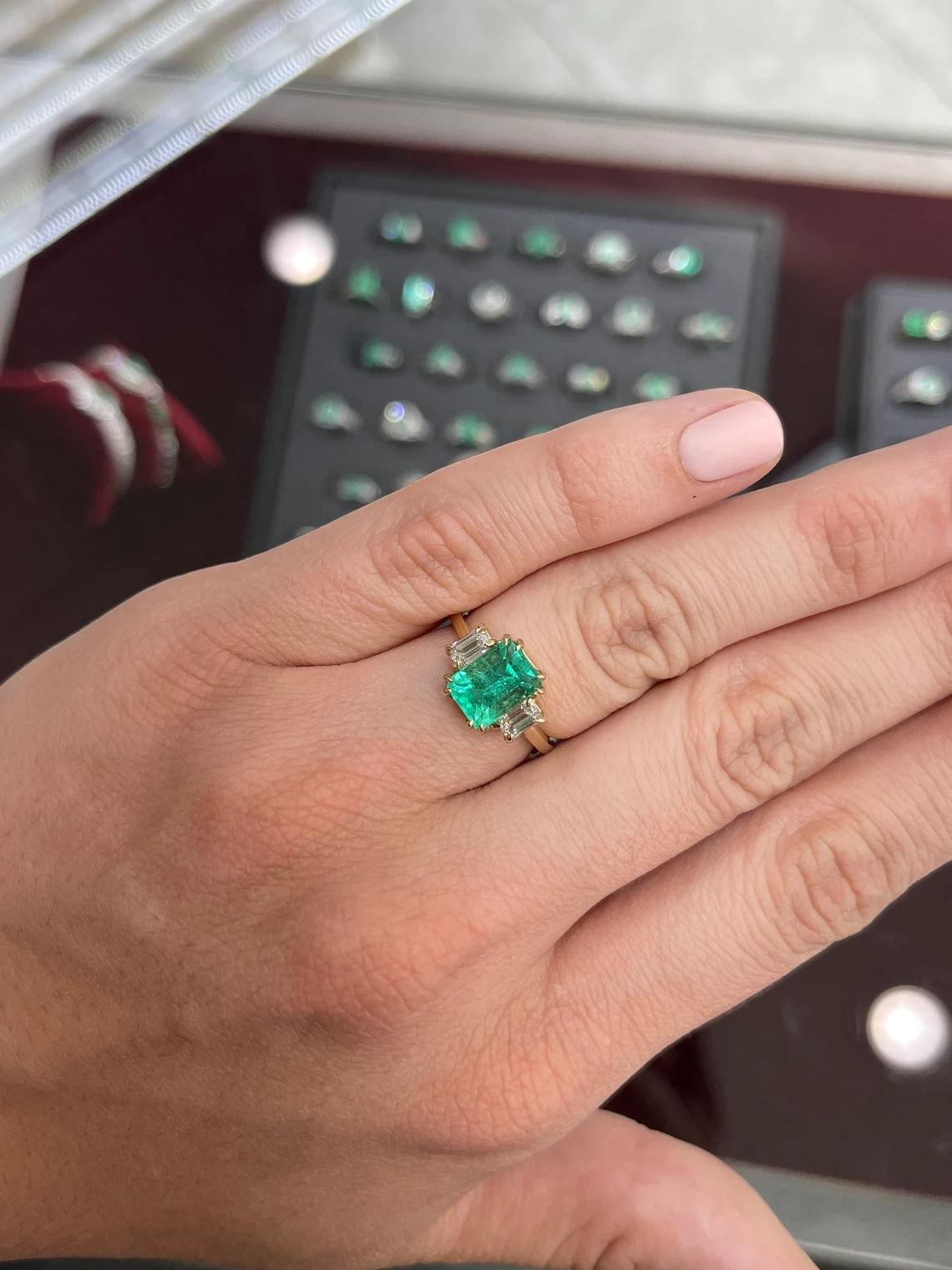 2.98tcw 14K Three Stone Natural Emerald-Emerald Cut & Diamond Emerald Cut Ring In New Condition For Sale In Jupiter, FL