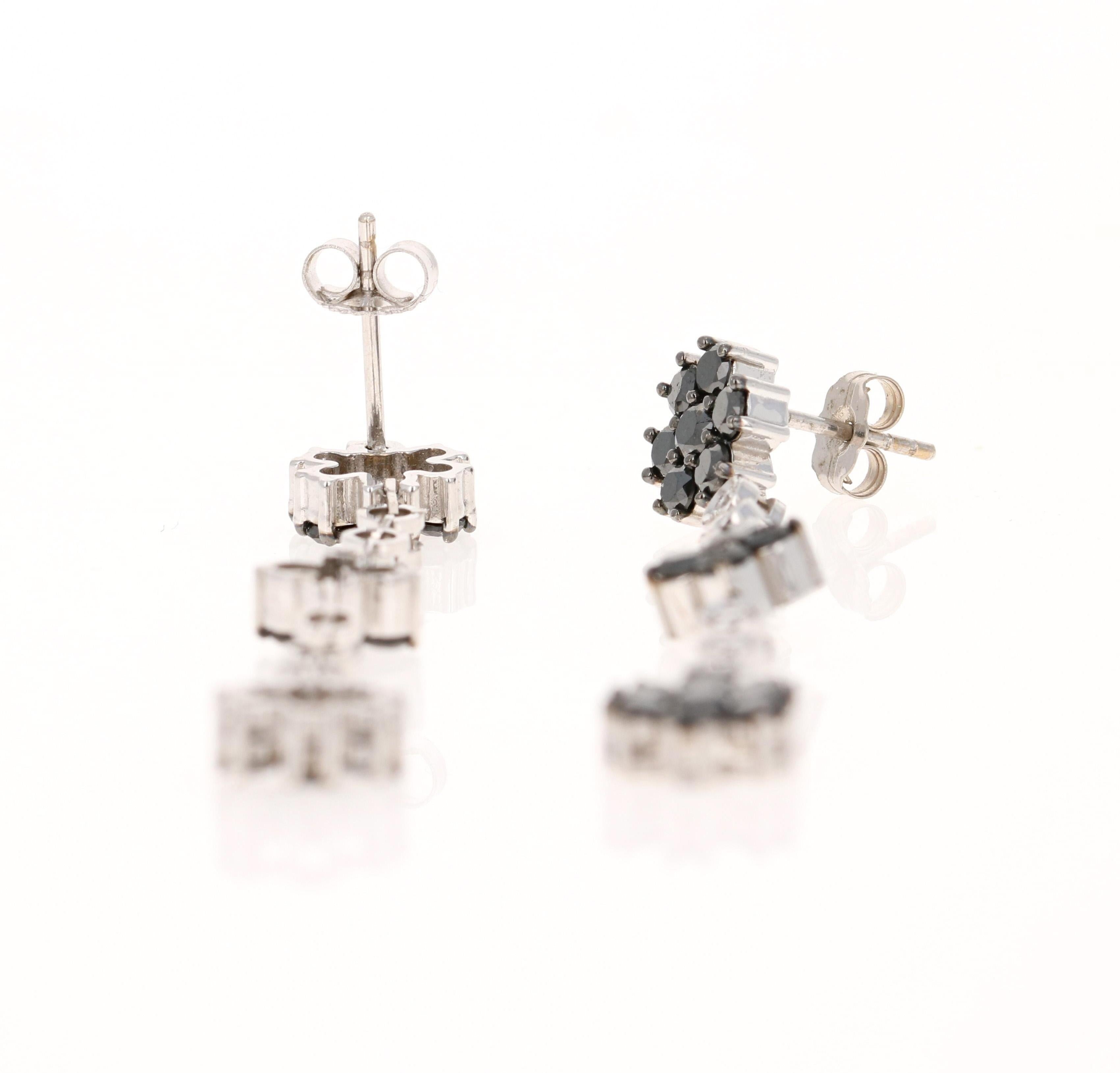 Contemporaneo Orecchini pendenti con diamante nero da 2,99 carati e diamante bianco in oro bianco da 14 carati in vendita