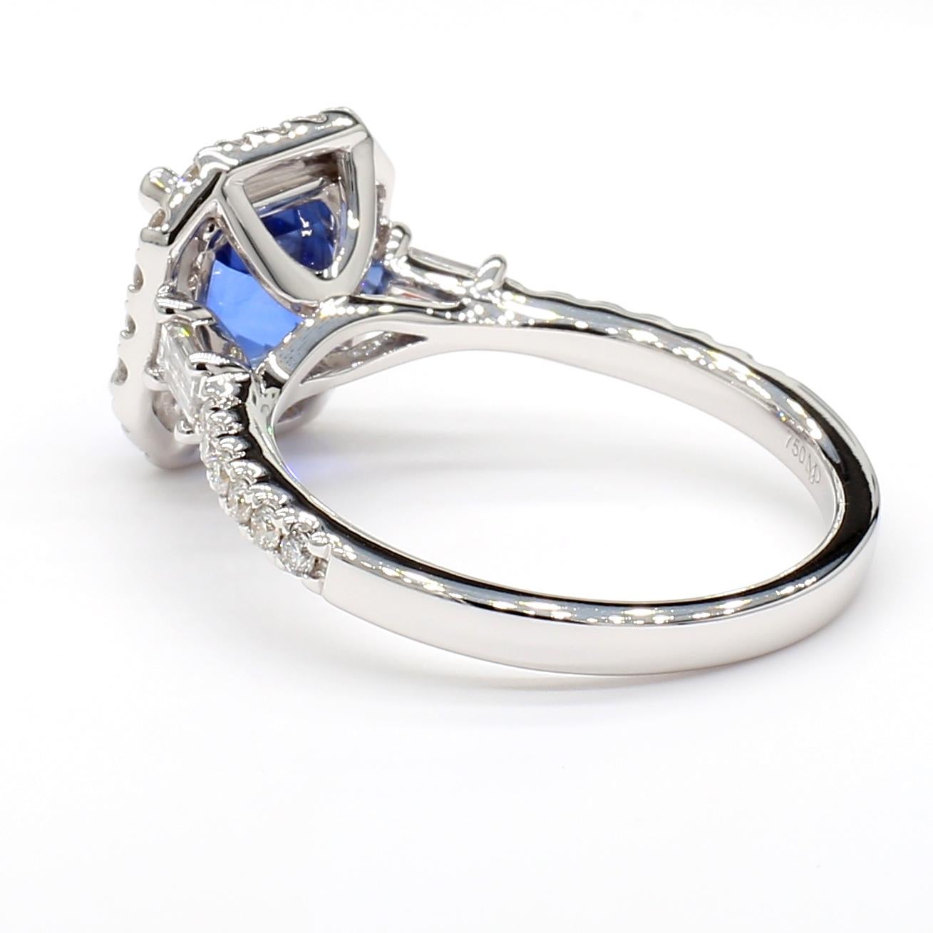 2.99 Carat Blue Sapphire Octagonal Step Cut GIA & Diamond Ring 18K White Gold For Sale 1