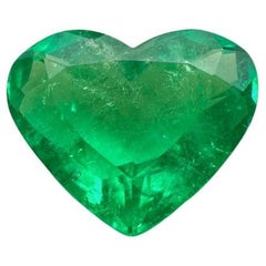 Esmeralda colombiana talla corazón de 2.99 quilates  Gema Natural Suelta Verde Vivaz