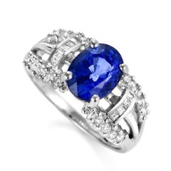2.99 Carat Natural Blue Sapphire and Diamond Ring Made in Platinum