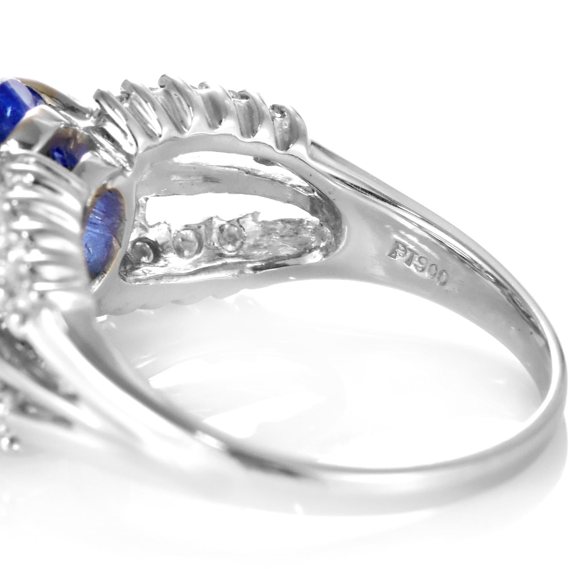 Bague en platine avec saphir bleu naturel de 2,99 carats et diamant Pour femmes en vente