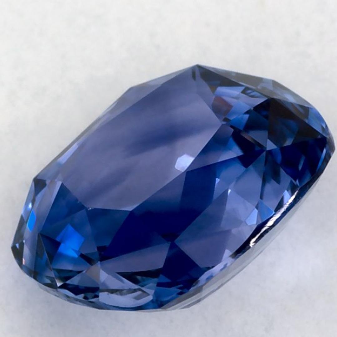 2.99 Karat Blauer Saphir Cushion Loser Edelstein im Angebot 3