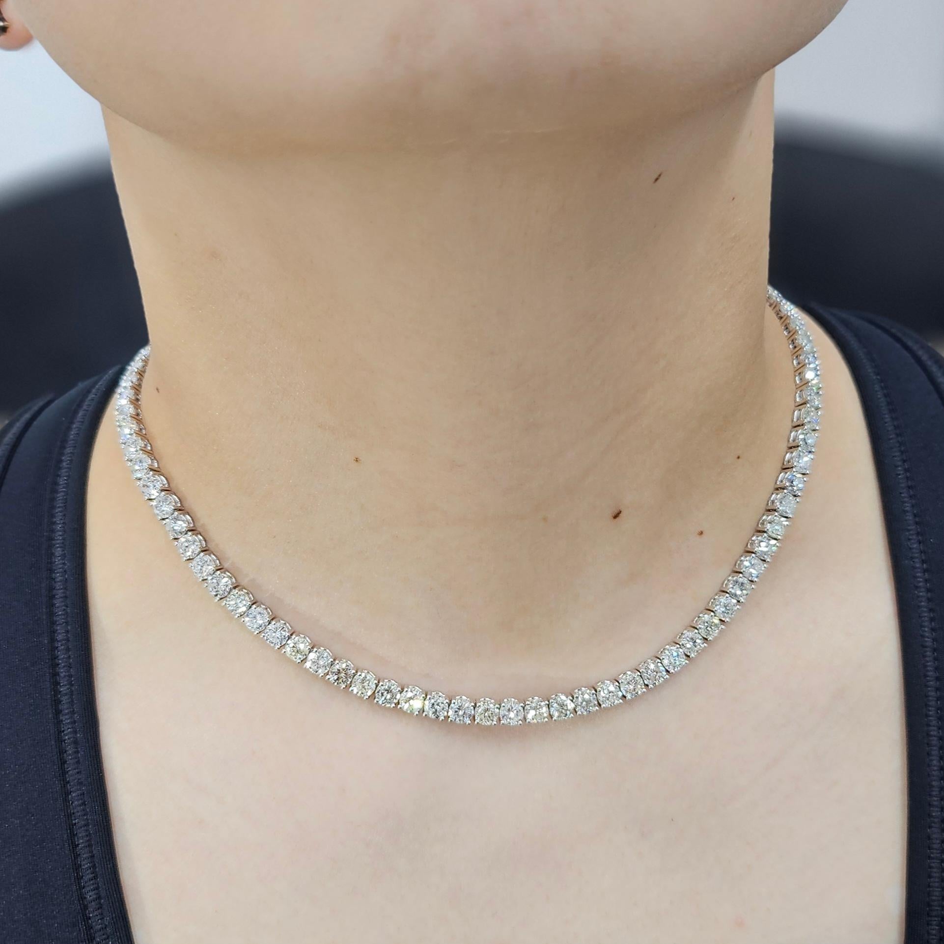 29.96 Carat Round Diamond Tennis Necklace in 18K White Gold For Sale at ...