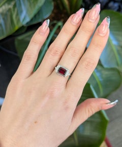 2.9Ct Garnet Ring with Natural Diamonds Accents: Solid 14K Gold, 9x7mm