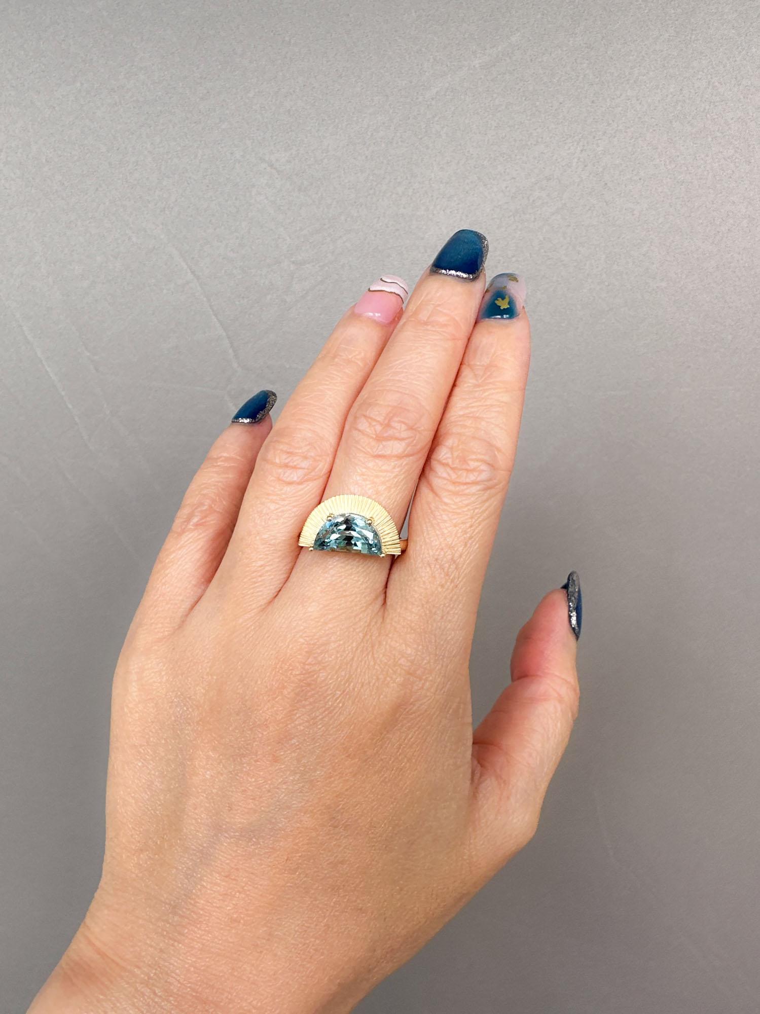 2.9ct Half Moon Shape Aquamarine with Sun Ray Ring 14K Gold R6669 For Sale 1