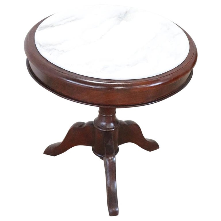 19th Century Italian Mahogany Round Coffee Table Or Sofa Round Coffee Table Or Sofa