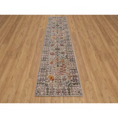 2'9"x11'10" Ivory Silk with Textured Wool Hand Knotted Vase Design Runner Rug