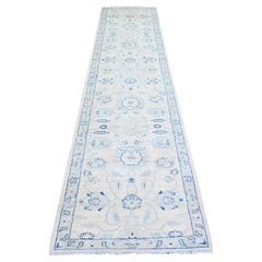 2'9 "x11'9" White Wash Peshawar with Medallions Tapis de course en pure laine noué à la main