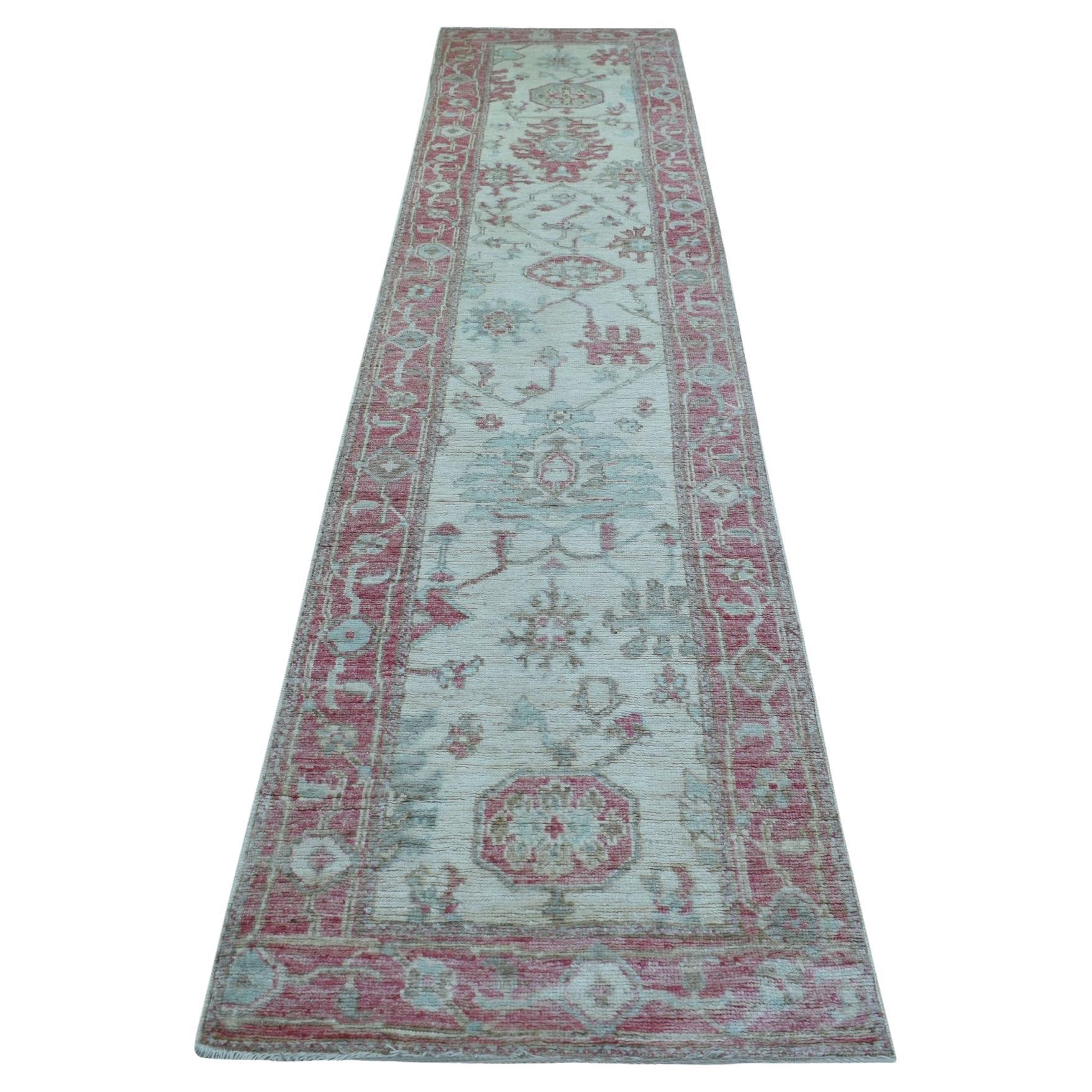 2'9 "x12'3" Elfenbein Afghan Angora Oushak Large Leaf Design Wolle Hand Knotted Läufer im Angebot