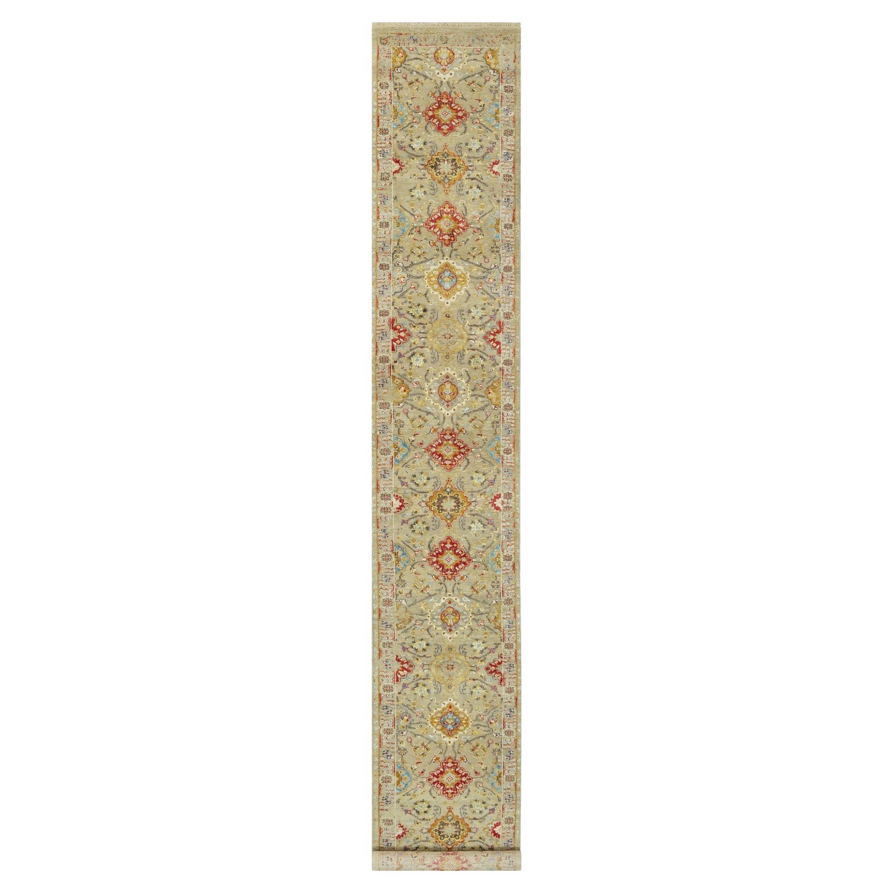 Tappeto Runner The Sunset Rosettes 2'9 "x18' Beige Annodato a mano in lana e pura seta