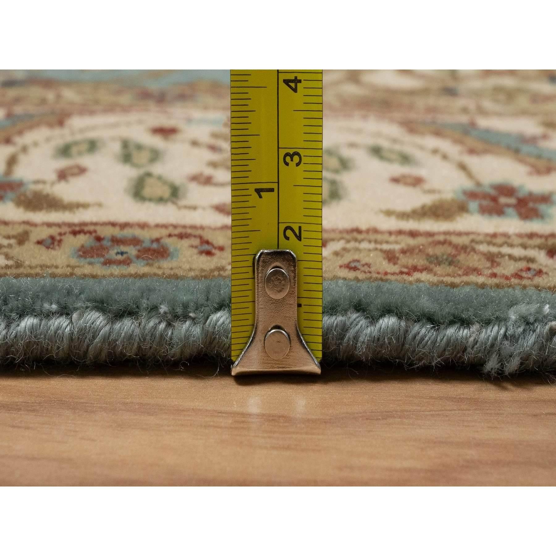 2'9