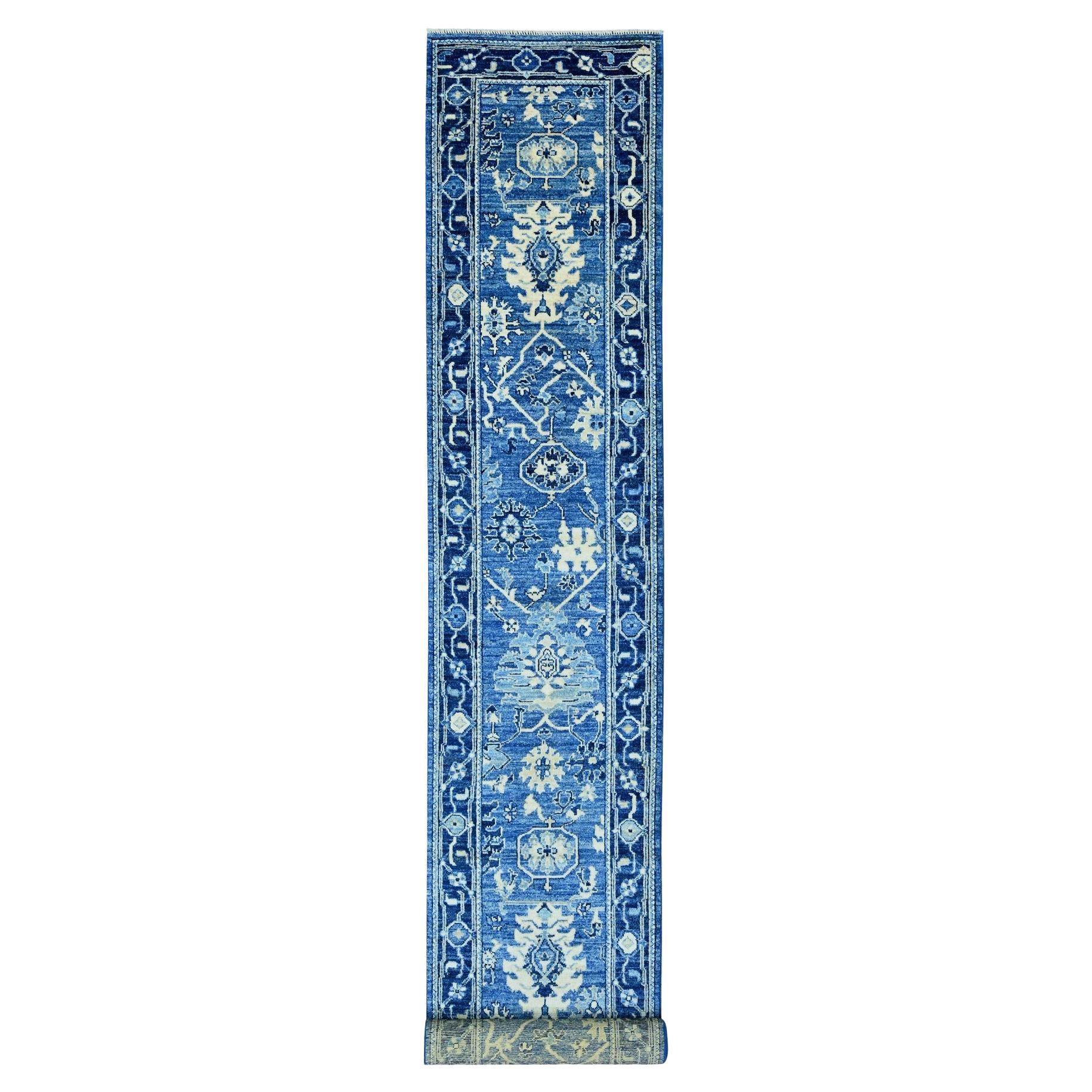 2'9 "x19'8" Imperial Blue Tappeto Runner Afgano d'Angora Oushak in pura lana annodato a mano in vendita
