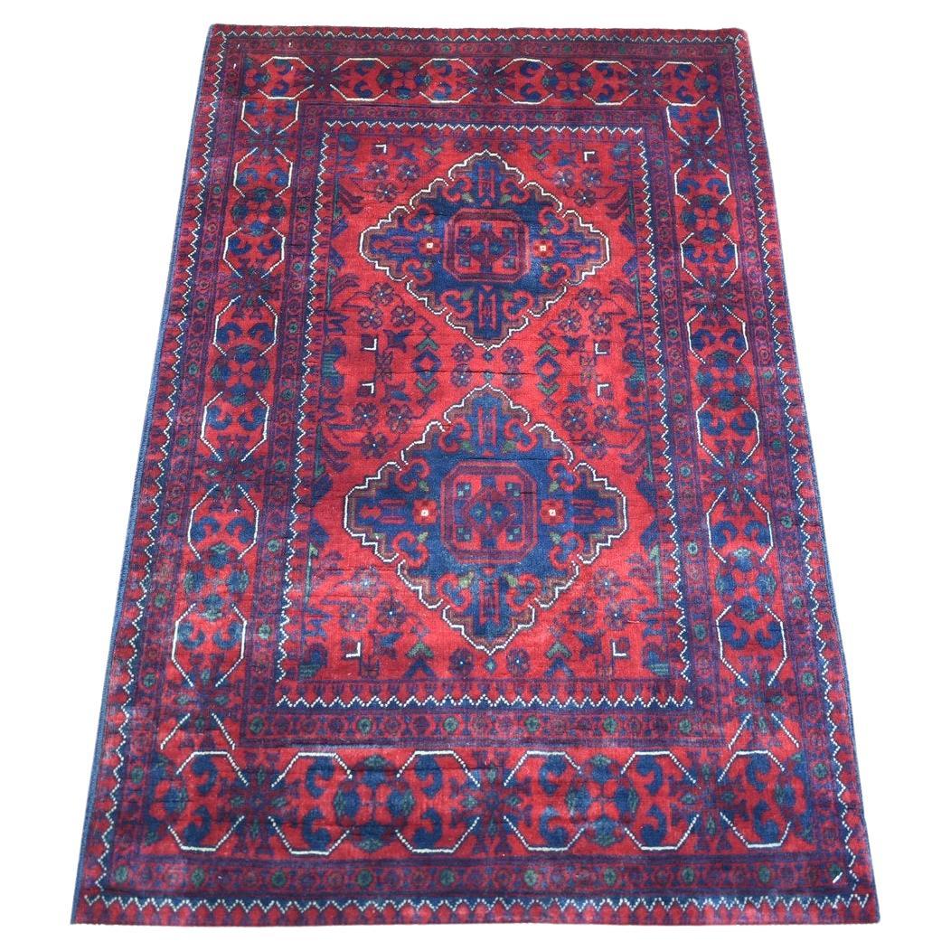 2
9 "x4
3" Tiefes und gesättigtes Rot, Afghan Khamyab Glänzende Wolle Handgeknüpfter Teppich