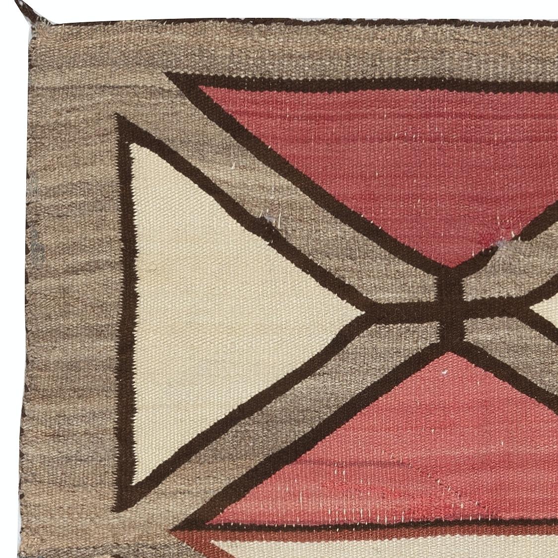 Tessuto a mano Tappeto Navajo Geometrico Antico, Lana, Colori Naturali, Circa 1920-1940 in vendita